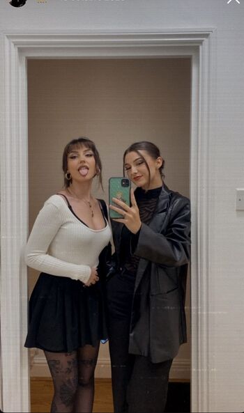Full leaked Cloexzs private photo