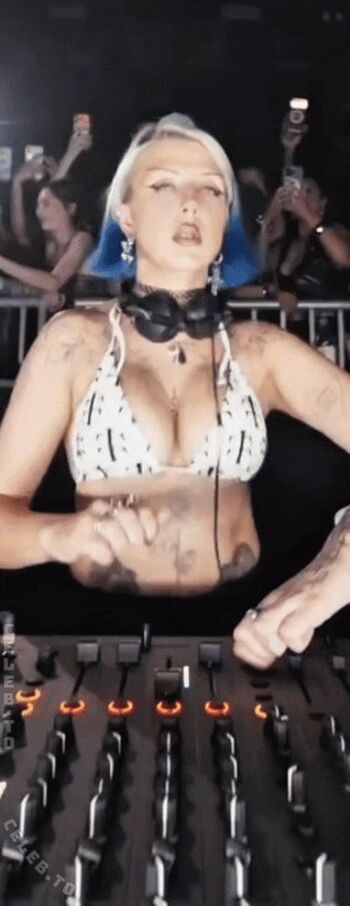 Full leaked Cloudy dj private photo