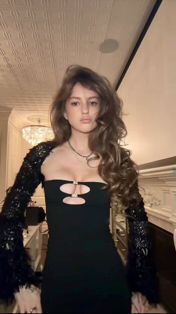 Full leaked Cloudynoir private photo