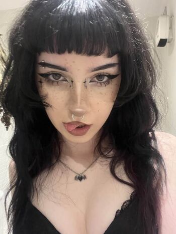 Full leaked Clownbvbie private photo