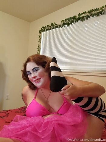 Full leaked Clowndivax private photo