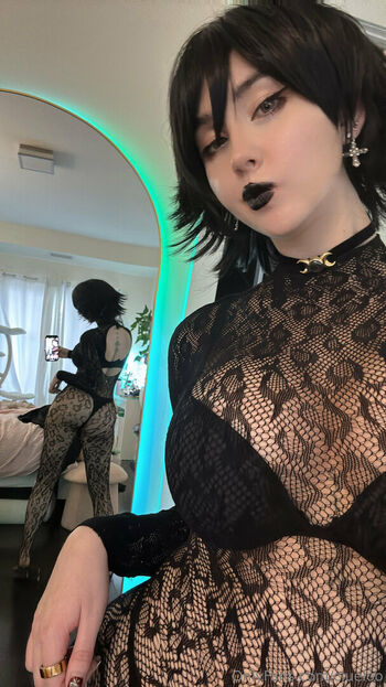 Full leaked Cluelooo page private photo