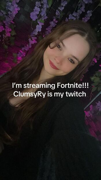Full leaked Clumsy ori private photo