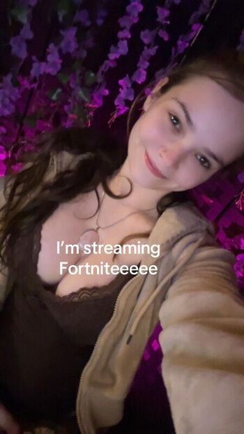 Full leaked Clumsy ori private photo