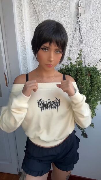 Full leaked Cmiiu private photo