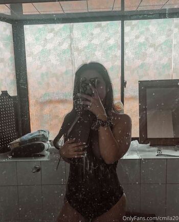 Full leaked Cmila private photo