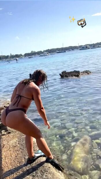 Full leaked Coach nina private photo