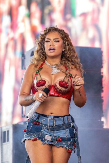 Full leaked Coachella private photo