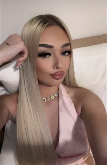Full leaked Cocacheriw private photo