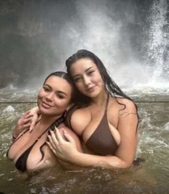 Full leaked Cocochatts private photo