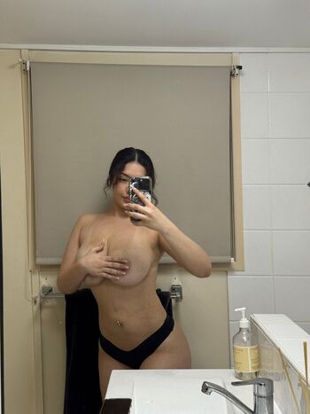 Full leaked Cocochatts private photo