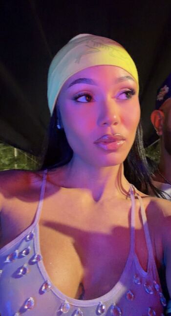 Full leaked Coi leray private photo