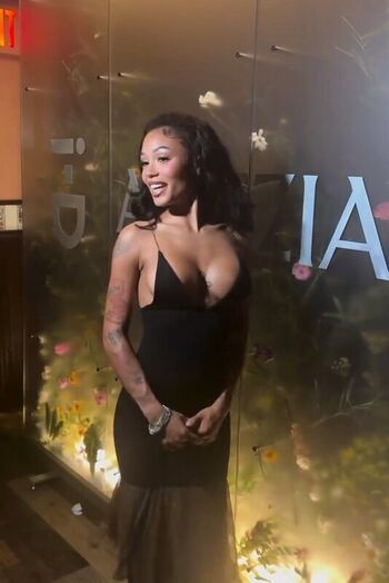 Full leaked Coi leray private photo
