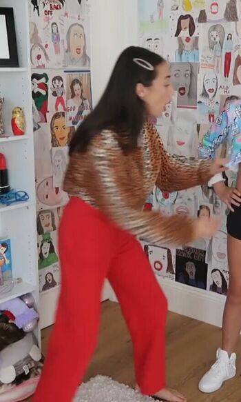 Full leaked Colleen ballinger private photo