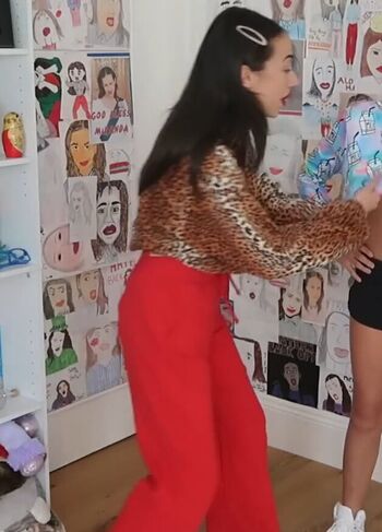 Colleen Ballinger
