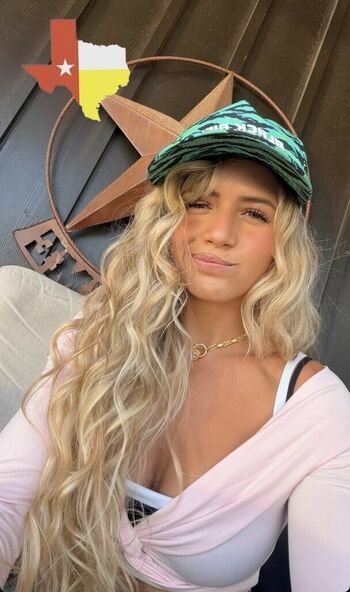 Full leaked Collete davis private photo