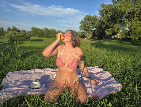 Full leaked Comemeetcamille private photo