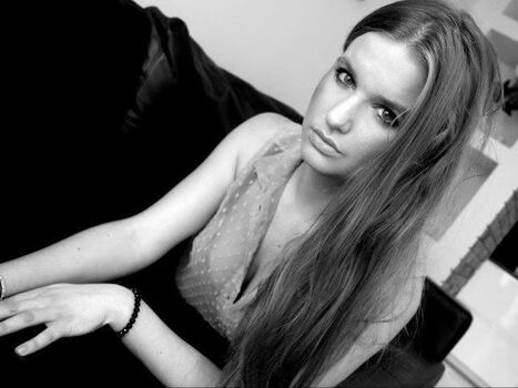 Full leaked Cooljane private photo
