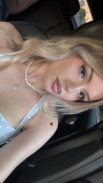 Full leaked Corina monica private photo
