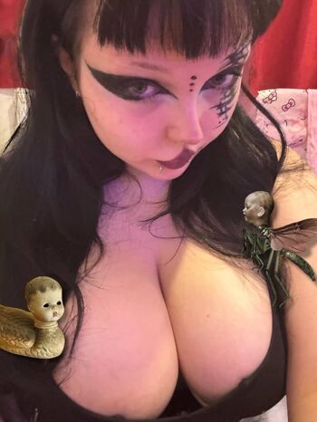 Full leaked Corpsehungry private photo