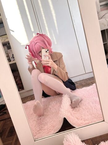 Full leaked Cos maid private photo