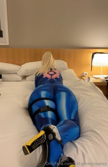 Full leaked Cosplay kitty private photo