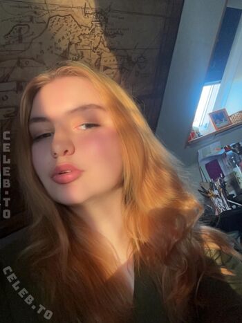Full leaked Crazyfreya private photo