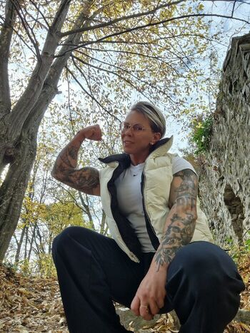 Full leaked Crazyxbody  page private photo