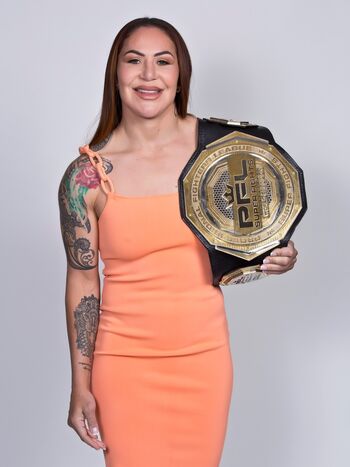 Full leaked Cris cyborg page private photo