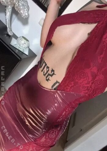 Full leaked Crx lady private photo