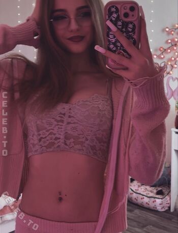 Full leaked Crystalmarykitty private photo