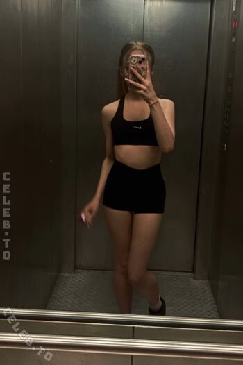 Full leaked Crystalmarykitty private photo