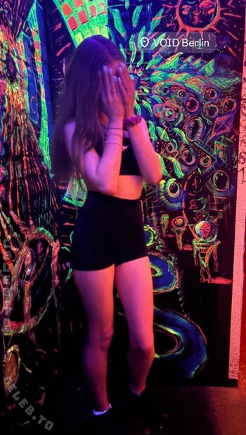 Full leaked Crystalmarykitty private photo