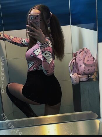 Full leaked Crystalmarykitty private photo