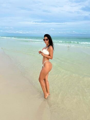 Full leaked Cuban latinas private photo