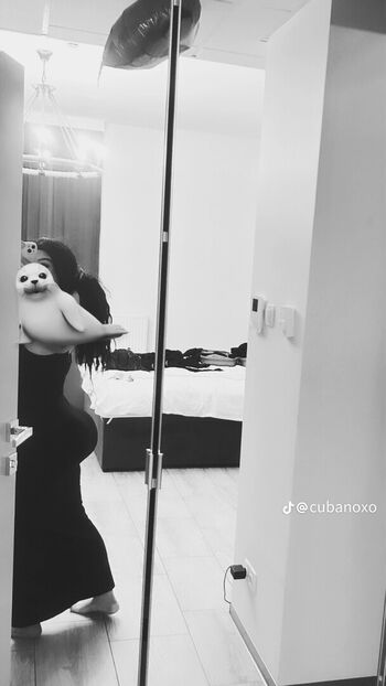 Full leaked Cubanoxo private photo
