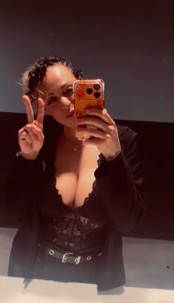Full leaked Curliiiiiie private photo