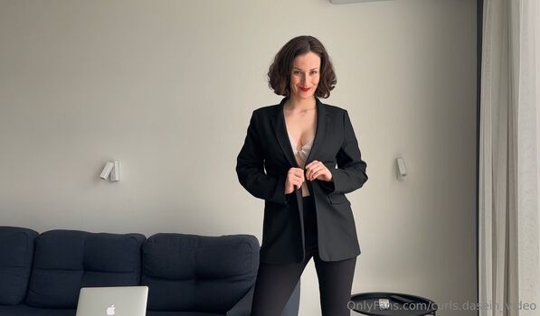 Full leaked Curls dasein private photo