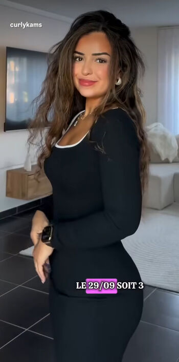 Full leaked Curlykams private photo