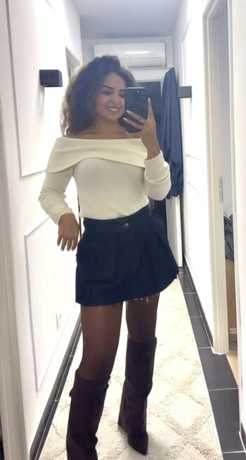 Full leaked Curlykams private photo