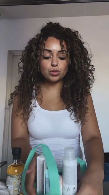 Full leaked Curlykams private photo