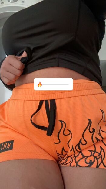 Full leaked Curlywurdy page private photo