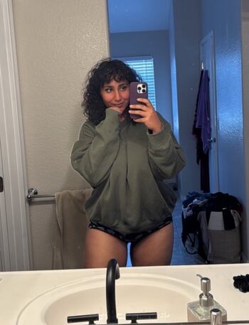 Full leaked Curlywurdy private photo