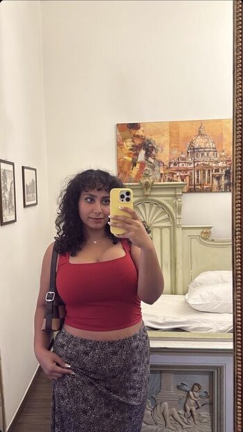 Full leaked Curlywurdy page private photo
