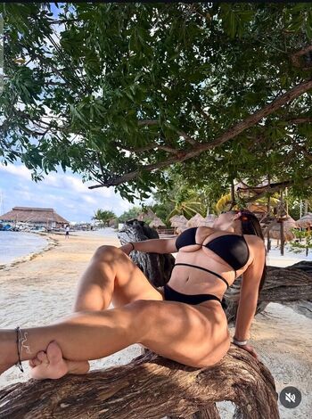 Full leaked Curvy goddesses page private photo