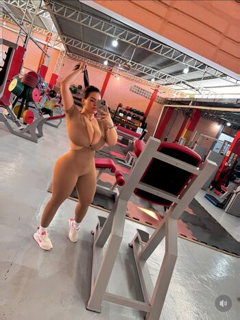 Curvy Goddesses