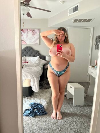 Full leaked Curvy goddesses page private photo
