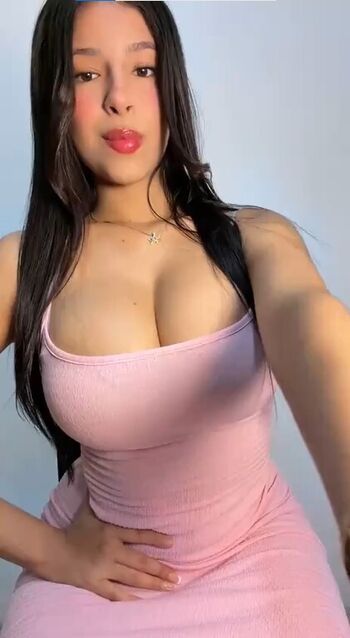 Full leaked Curvy goddesses page private photo