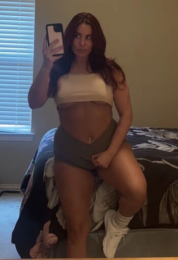 Full leaked Curvy goddesses private photo