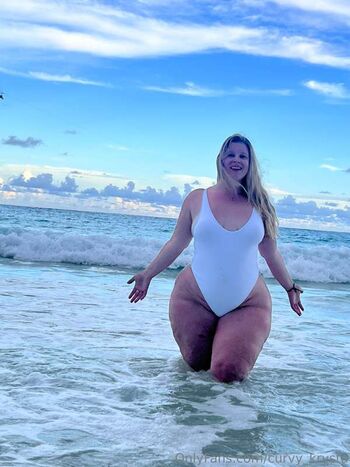 Full leaked Curvy krysta private photo